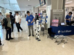 ⑤九工大企業展示(ぼかし）.jpg