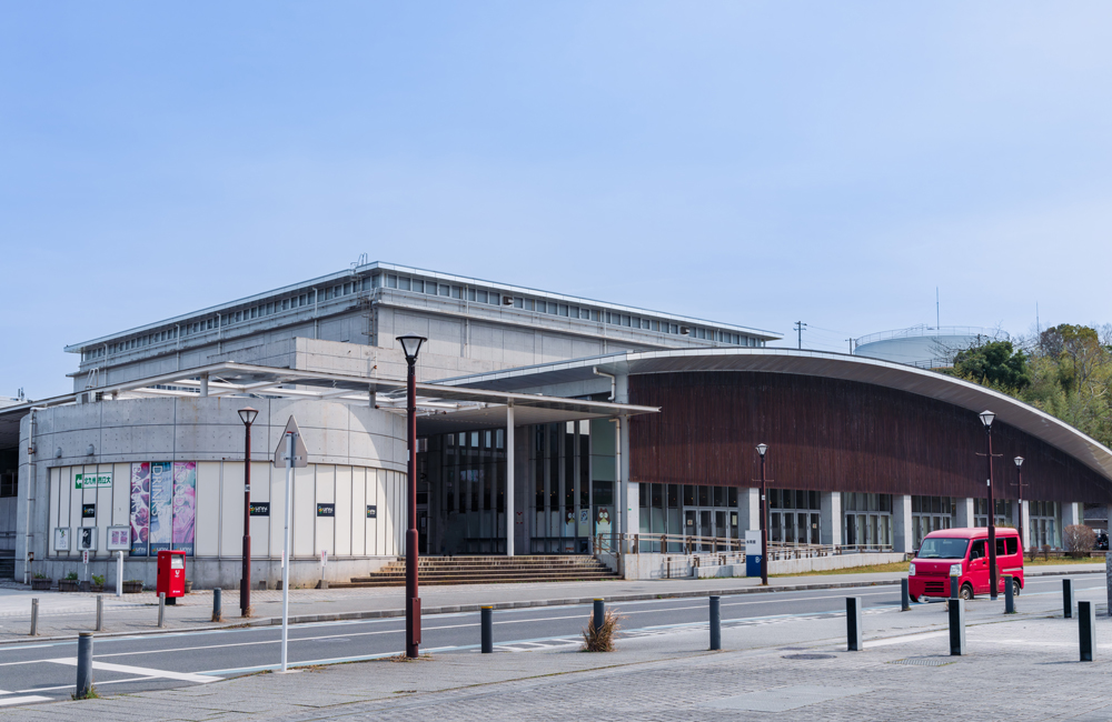 北九州学術研究都市体育館
