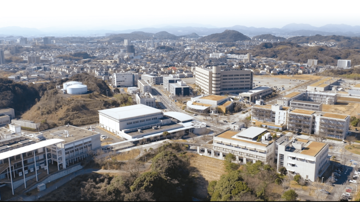 スライド2（学研都市空撮）